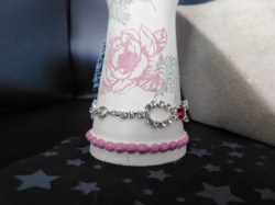 figure 8 bracelet a